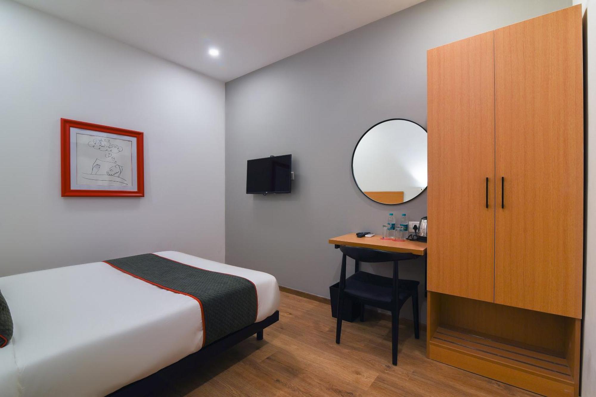 Super Townhouse Spruce Hotels Bellandur بنغالور المظهر الخارجي الصورة
